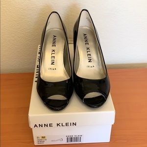 Anne Klein Patent Leather Pump Shoes